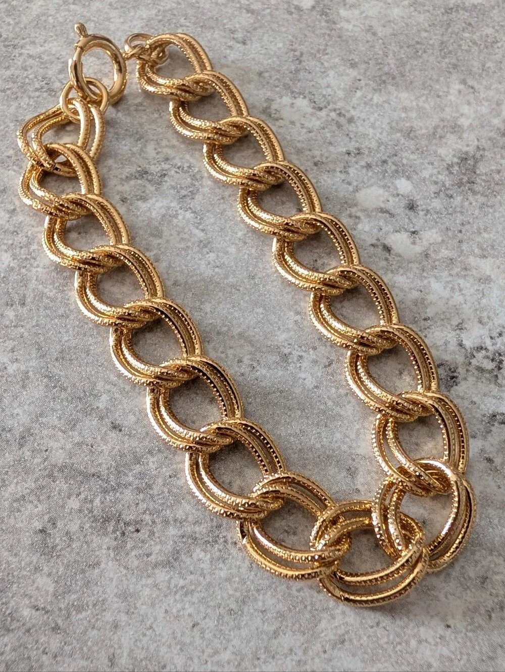 N/A gold tone
